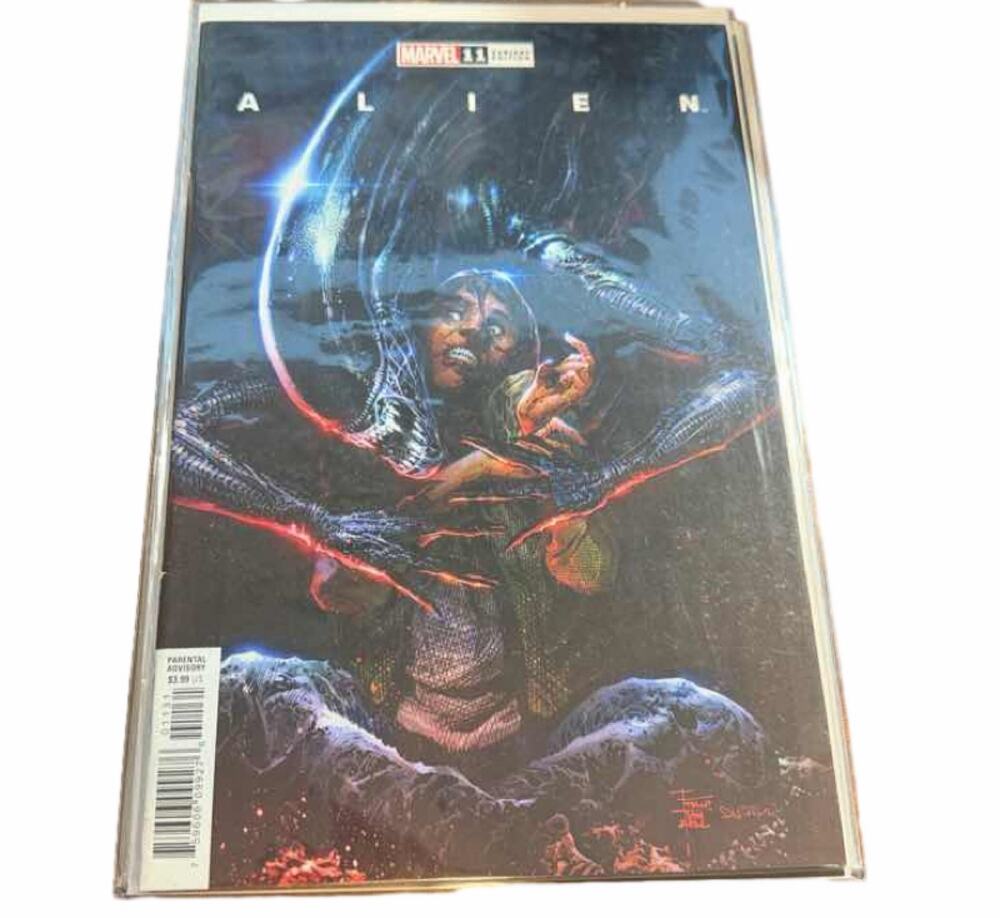 Alien Marvel Comics Issue 11 Philip Tan 1:25 Retailer Incentive Variant